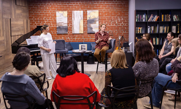 ����������